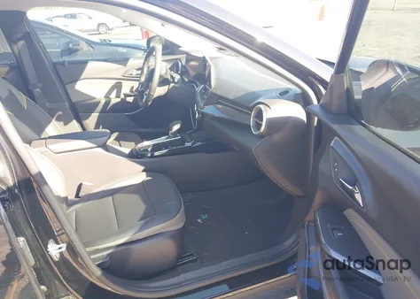 2025 Chevrolet Trax Fwd Activ z USA, uszkodzony, nr VIN KL77LKEP9SC118912